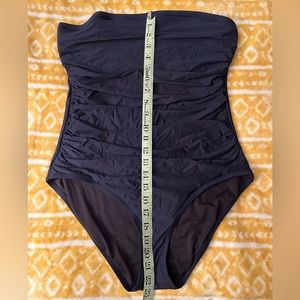 J. CREW Ruched bandeau one-piece in Navy - Size 12